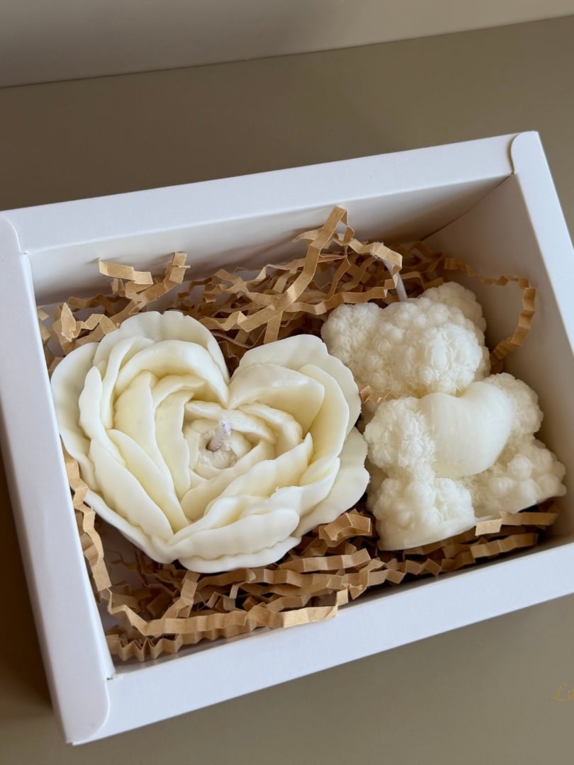 Valentines Day gift set from Lavanore Candles