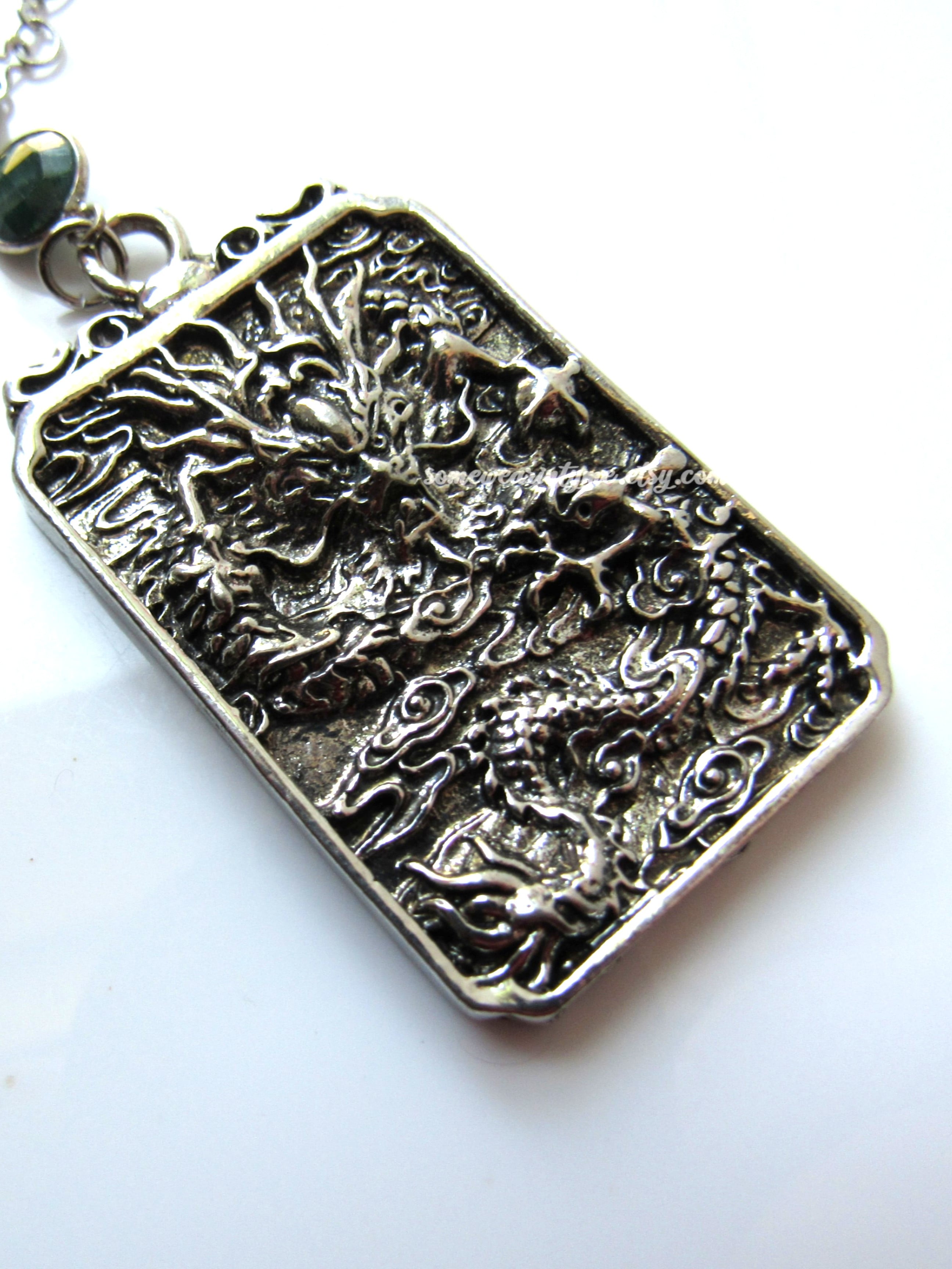 Handmade gift ideas for every one on your list from Somewear In Tyme